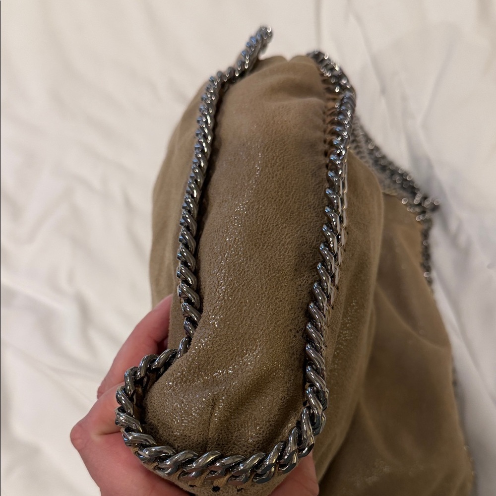 Stella McCartney Falabella Fold-Over Tote Bag. Classic - Picture 4 of 11